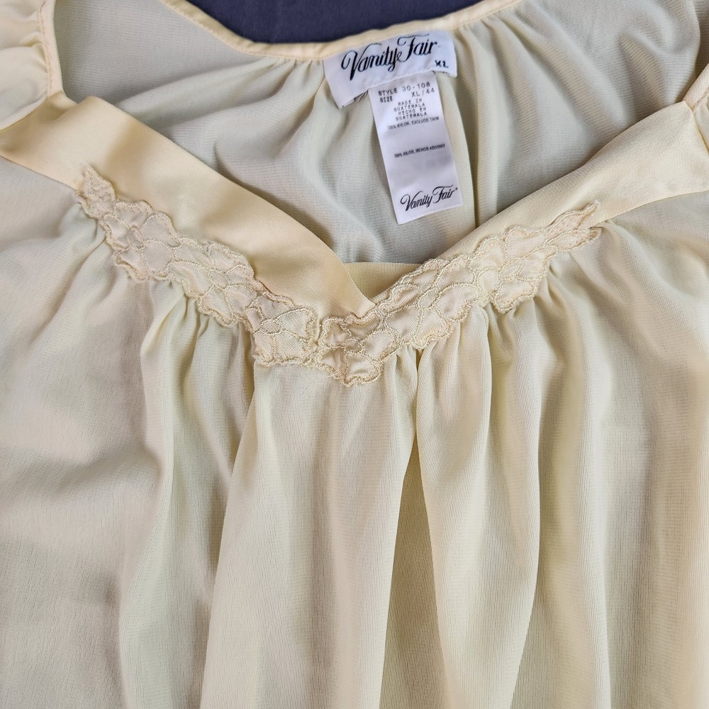 Vintage Vanity Fair Pale-Yellow Cap Sleeve Nightgown Size X-large - Picture 3 of 7